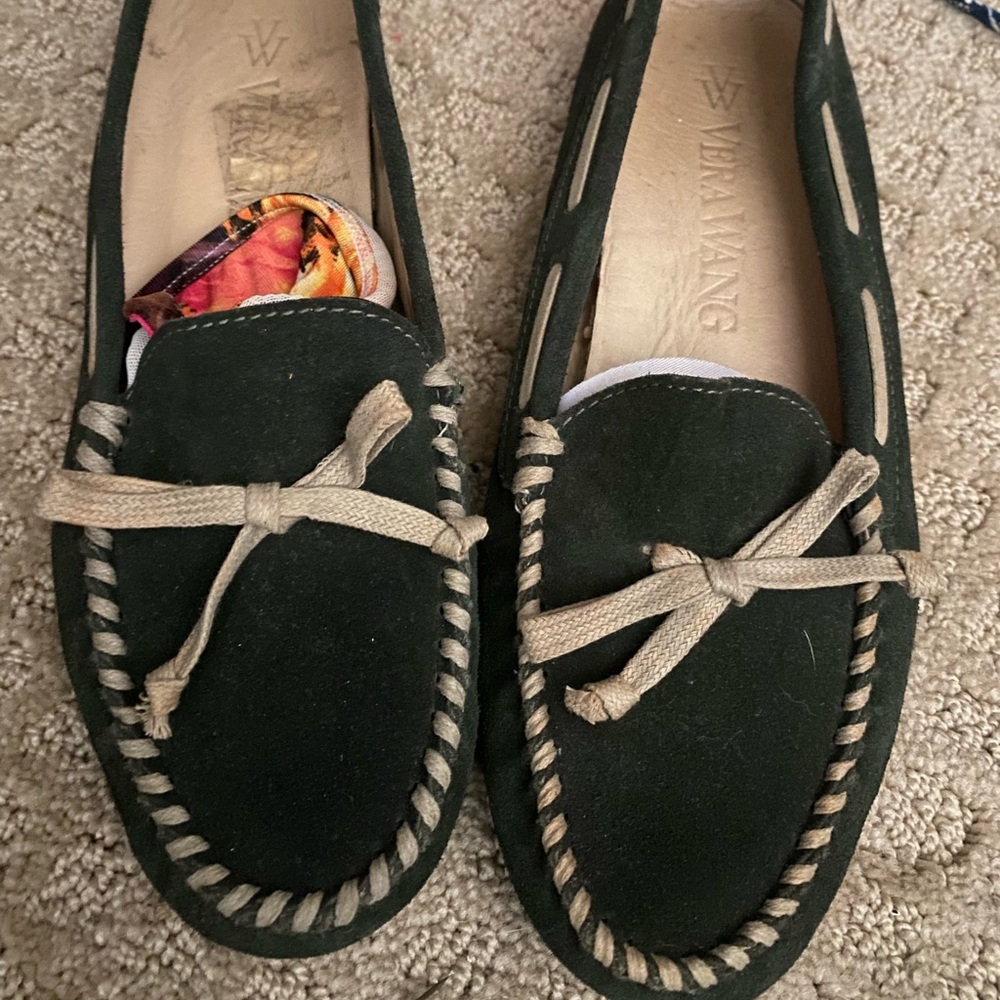 Vera Wang Moccasins 39